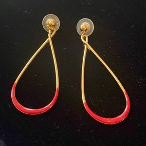 ❤️Vintage gold enameled earrings